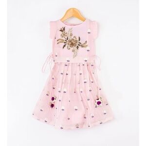 KIRTI AGARWAL Pret N Couture Pink Hand Embroidered Pleated Skirt Set Silk NWOT 6